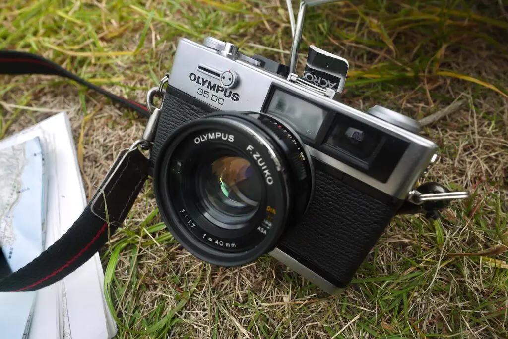 OLYMPUS 35 DC