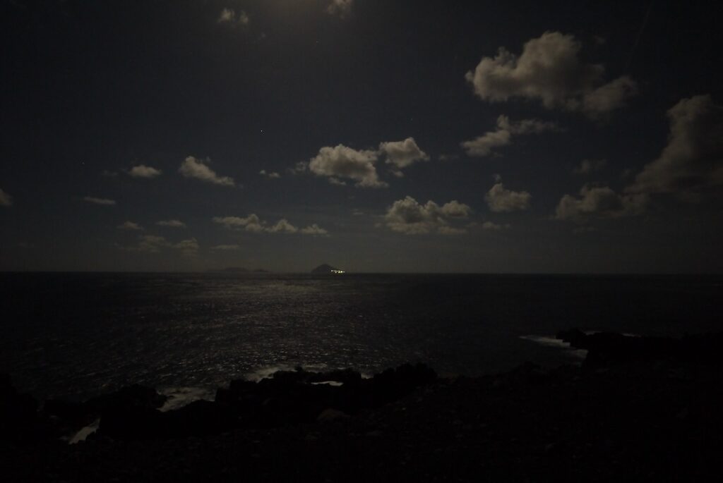 夜の利島