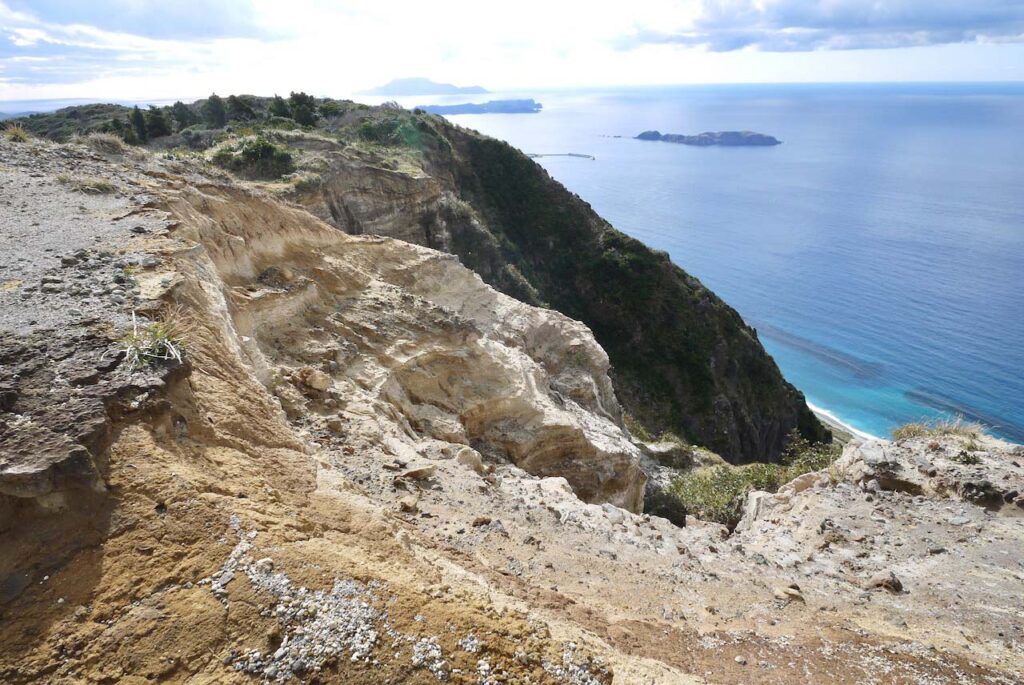 新島中継局